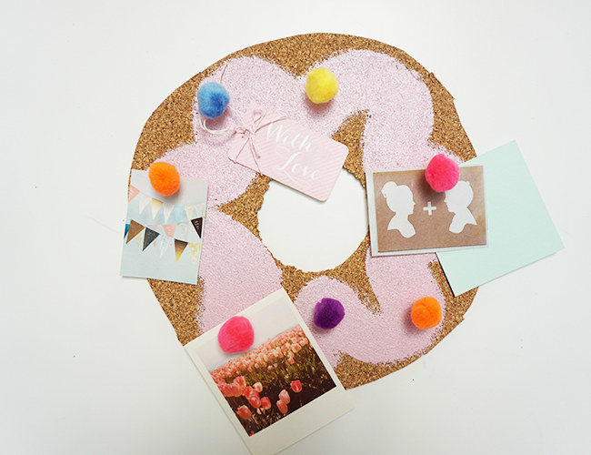 Adorn your walls with something sweet with this donut bulletin board that looks good enough to eat! Find the step by step instructions here: Inspired by This