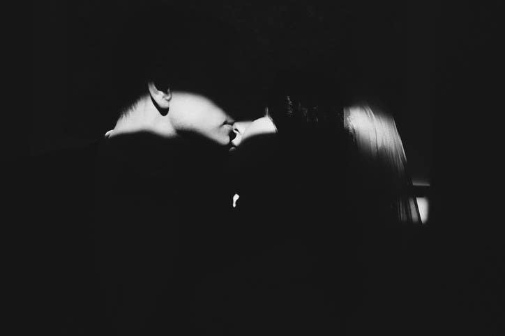 性的暴行のサバイバーが語る 自分の体とセックス