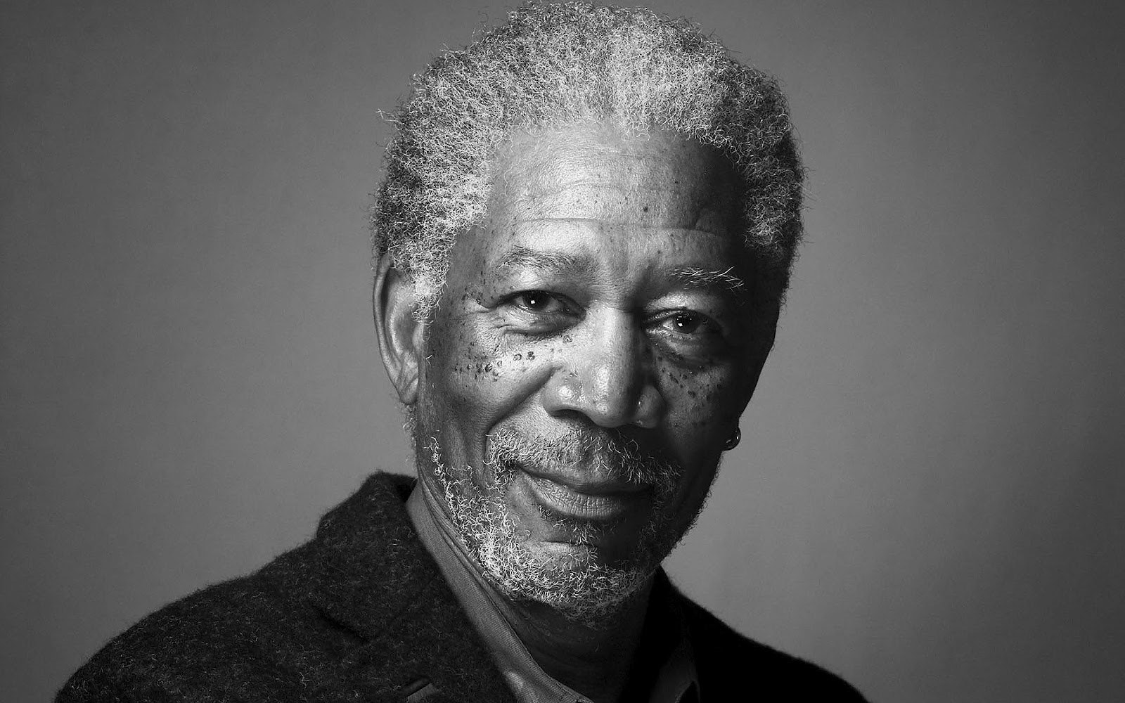 Everyone’s favorite narrator joined the U.S. Air Force in 1955 in lieu of a drama scholarship from Jackson State University. Freeman trained as a fighter pilot before exiting the Air Force in 1959 to pursue his acting career.