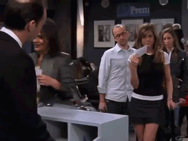 "When Rachel was moving to Paris and she was taking Emma. I couldn't understand how it was no big deal that she was taking Ross' child to live many miles away from him and no one seemed to mind. Ross even seemed more upset that Rachel was leaving...not just leaving with his daughter!"–stefanies4e7408cd0