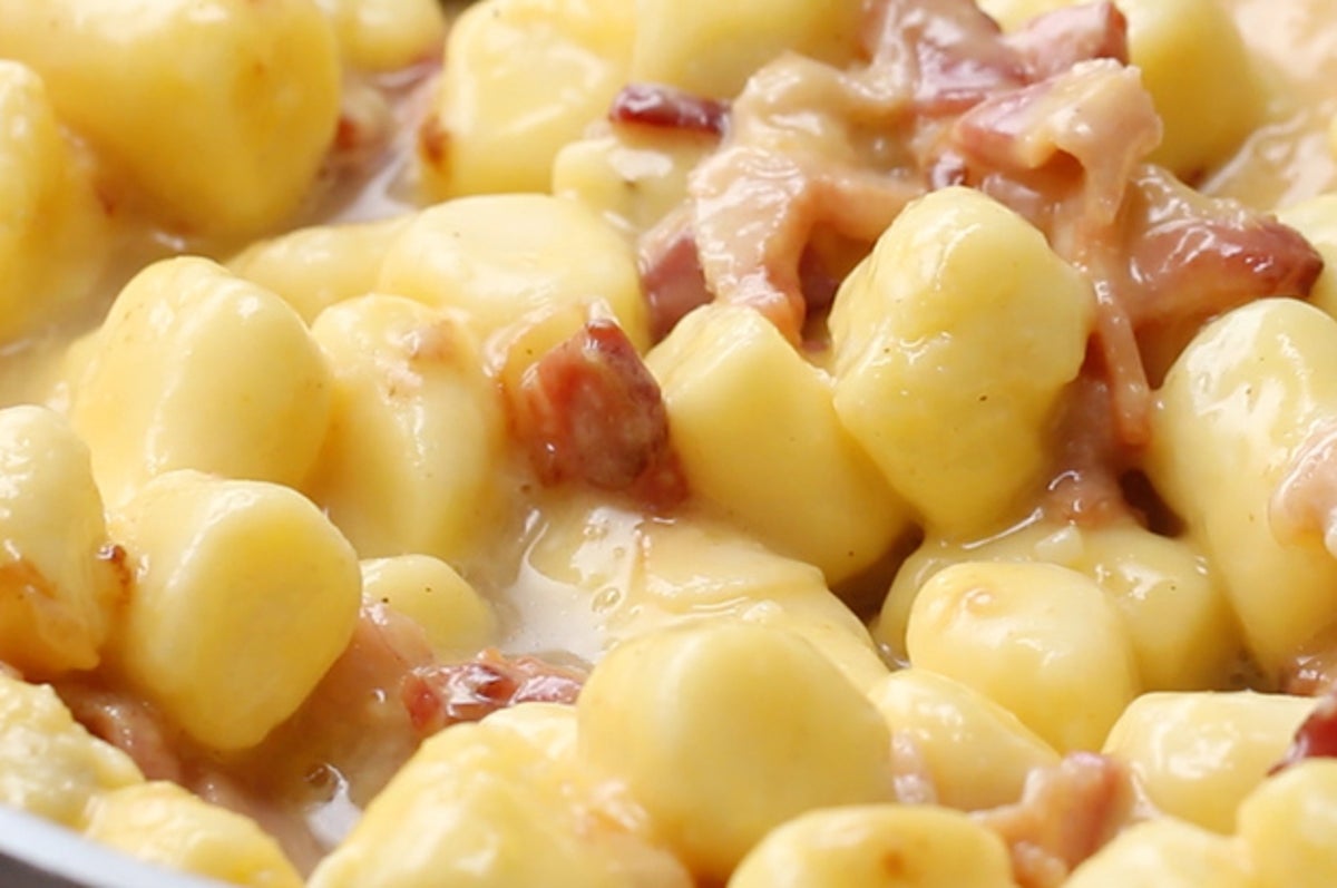 揚げても もち粉で作るニョッキ カルボナーラ