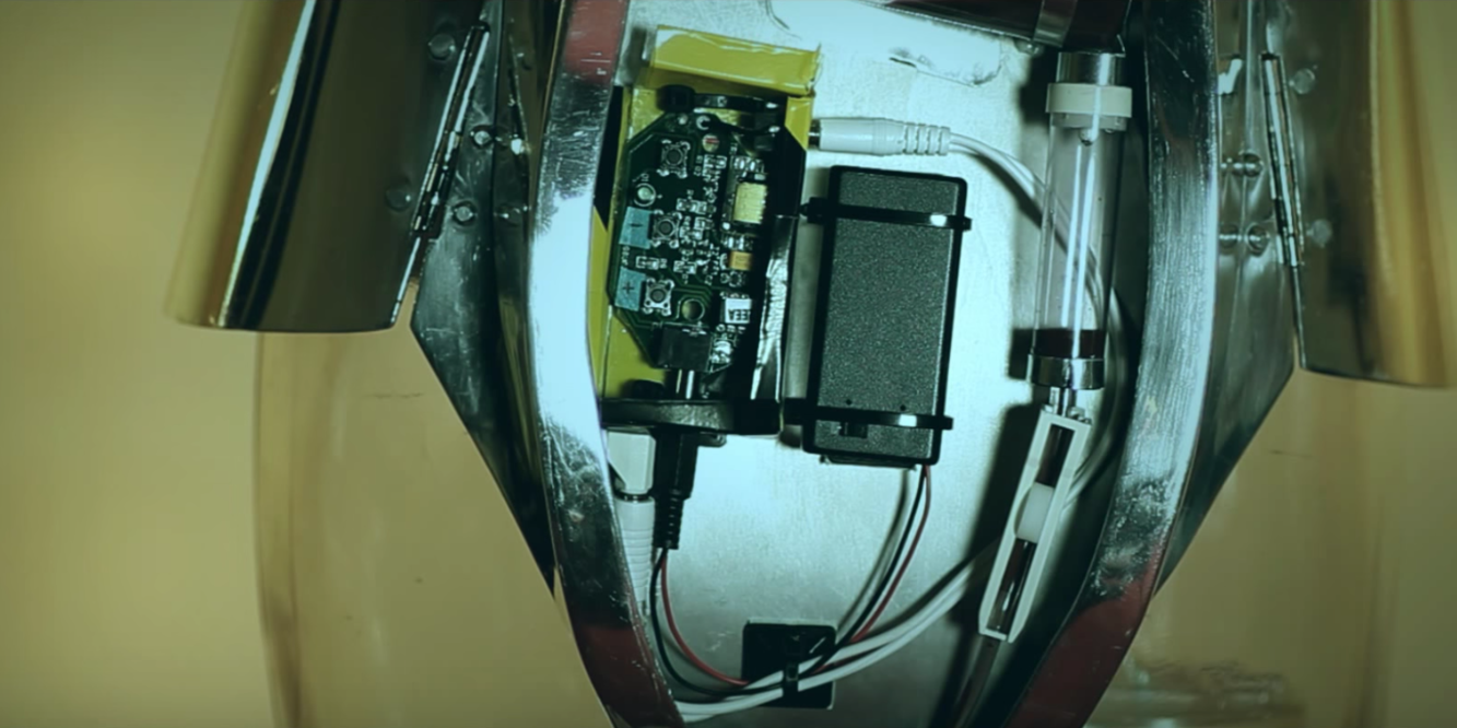 腹部に鈍痛 80mlの血が流れる 男性も体験できる 生理マシーン とは