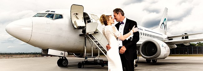 The Dominican Republic, Tahiti, Italy, France, Mexico, and the Bahamas are all highly sought after international destination wedding locations. However, there are many locations in America that will make you feel as though you are truly in another world on your wedding day.