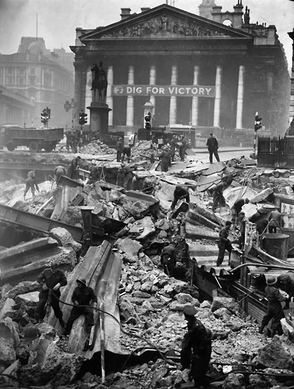 In 1940, a bomb hit the East Wing of the British Museum, damaging an important part of the King's Library Gallery and destroying many of the books collected by King George II.