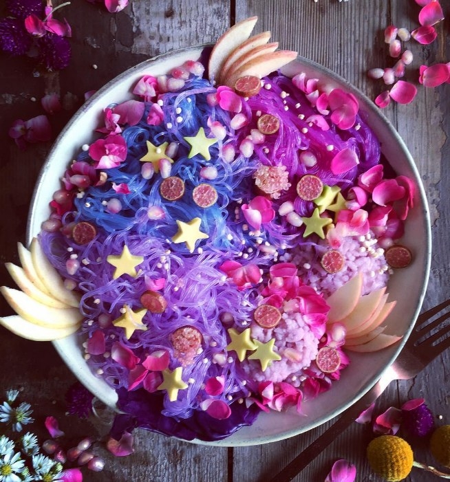 Not only are these noodles beautiful, but they are healthy too! Great for your unicorn diet Get the recipe here