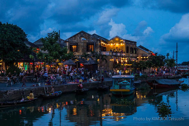 More markets, Chinese temples and a whole lot of leisure. Please take your time to enjoy this beautiful place.