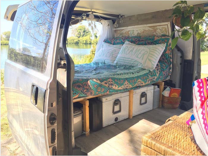 27 Borderline Genius Ideas For Anyone Who Camps With Their Car