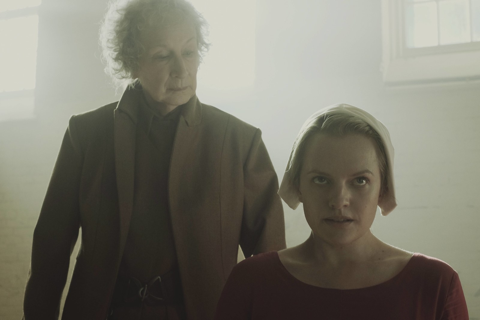 1600px x 1067px - How â€œThe Handmaid's Taleâ€ Became The Scariest Show Of The Year