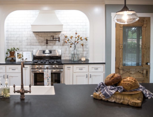 16 'Fixer Upper' Kitchens That Will Make You Want To Move To Waco