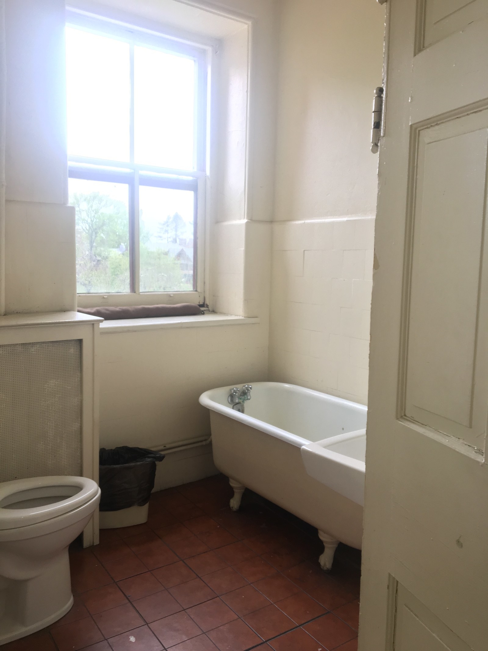 If you ever find yourself on the second floor of the residence check out the bathroom. If you need a quick bath, its the place to go. “Priscilla's" Bathroom is a historical landmark at Baldwin. The bathtub dates back to 1888 and is a great thing to put on you snap chat story to show people just how weird our school is.PROS- great view out of the window CONS- probably haunted