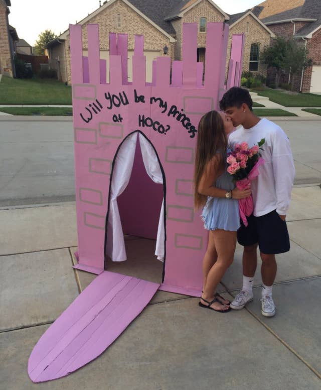19 People Who Probably Should Ve Just Asked Do You Want To Go To Prom