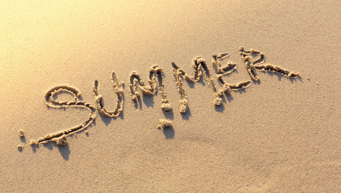 As the summer season advances, diseases like diarrhea, dysentery, cholera, jaundice and typhoid are on the rise as the conditions are optimum for the virus and bacterial growth.Diseases in Summer:There are a varied variety of viruses, bacteria and fungal infections that create havoc in summer season. Polio, an entero-virus, is considered to be the most notorious illness caused by a summer-time virus. In the earlier days, people feared this virus to such an extent that often people refused to let their children go outside and mingle with other children. Children who are infected will have a mild sore throat and fever, and then within a few days, could develop meningitis and/or paralysis. Thanks to the advancements in medicine because of routine immunizations, polio is close to being eradicated in most parts of the world.There are also other entero-viruses which can cause illnesses, such as group A and B Coxsackie’s-viruses, echo-viruses and entero-viruses. These viruses generally cause mild respiratory and gastrointestinal illnesses such as cough, running nose, diarrhea and vomiting, but they can also cause more severe infections, such as aseptic meningitis, encephalitis and myocarditis. Other common illnesses that are caused by non polio entero-viruses include Hand, Foot and Mouth disease, caused by the Coxsackie A16 and entero-virus 71 viruses. Children with Hand, Foot and Mouth disease can have blisters or ulcers in their mouth and on their hands and feet. Or, they can have ulcers just in their mouth, which is called herpangina.Click here to Continue ReadingFor more updates visit HarNeedi.com