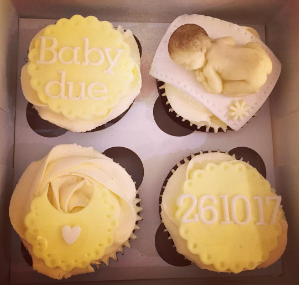 Pregnancy Announcement Cookies Bun in the Oven - Etsy Finland