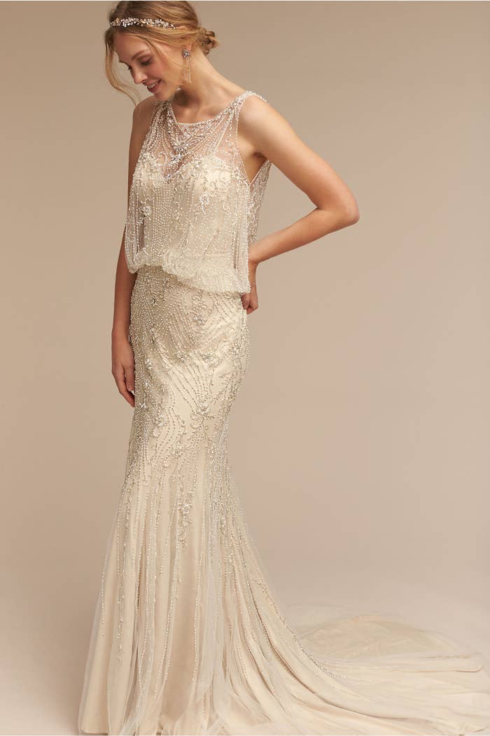 27 Completely Gorgeous Wedding Dresses You Can Order Online