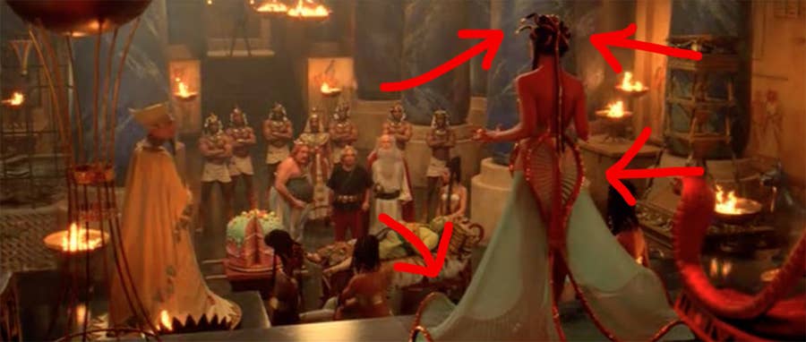18 Trucs Que Vous N Avez Peut Etre Jamais Reperes Dans Asterix Et Obelix Mission Cleopatre
