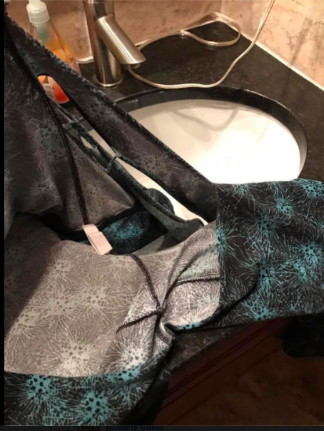 Women Are Furious Because They Say Their LuLaRoe Leggings Rip Like Wet  Toilet Paper