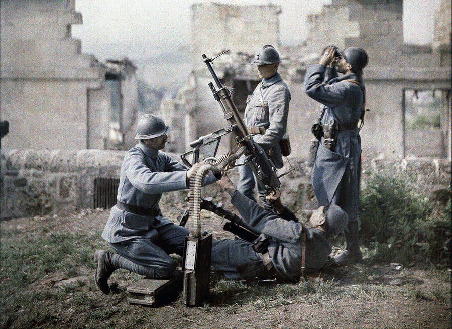 第一次世界大戦の戦線からの この世の終わりのような写真28枚