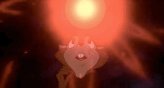 "Cuando era niño, siempre me gustó Nimh: El mundo secreto de la señora Brisby porque era una película animada, había animales y era un poco espeluznante. Ahora pienso, ¿cuántas películas para niños se centran en una madre soltera afligida que solo intenta salir adelante? Cuando pierde la medicina de Timmy y empieza a llorar, yo también lloro. Y ni siquiera tengo hijos. Además, tía Angustias es mi nuevo personaje favorito, porque no le importe si le gustas o no, defiende a ultranza a su comunidad". — Marguerite Jacobs, Facebook