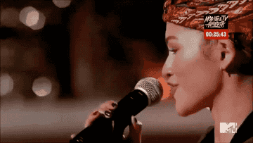 People Can T Stop Talking About Zendaya S Epic Lip Sync Battle Performances