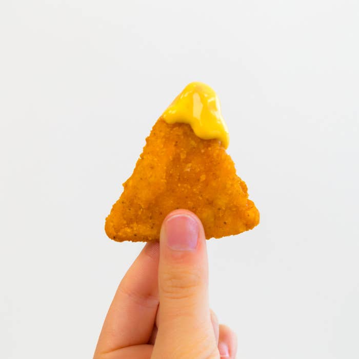 We Tried The New Taco Bell Chicken Nuggets And Here S What Happened