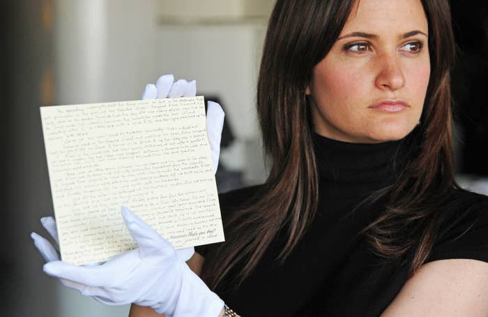 The story was auctioned for charity in 2008.