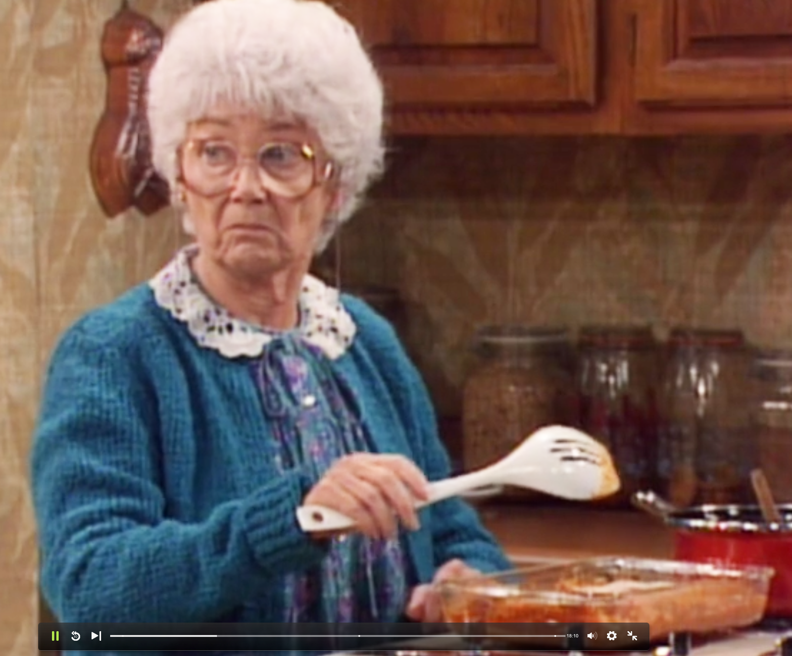 The Golden Girls' Did Not Have a Penis-Shaped Pan Hidden on the Kitchen Wall