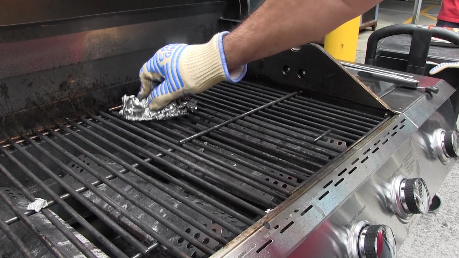 Clean off any stuck on particles in preparation for your next barbecue. Also double check that your propane is full!