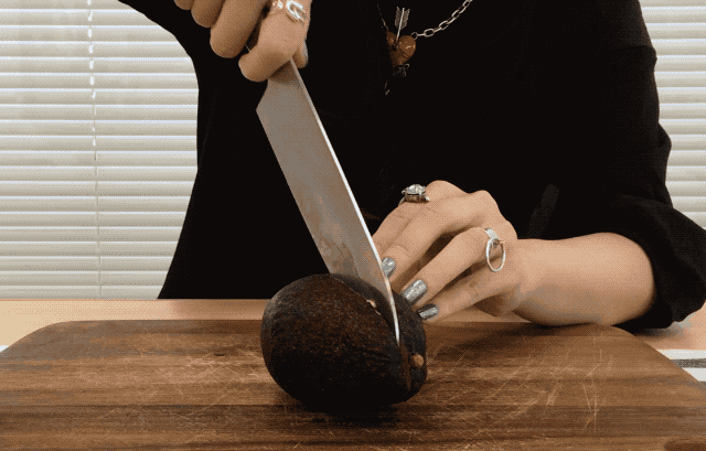 料理番組でよく見るけど、初心者にはおすすめしません...
