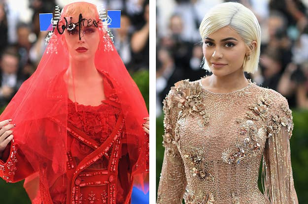 15 Celebrities Who Prove You Don T Need Big Boobs