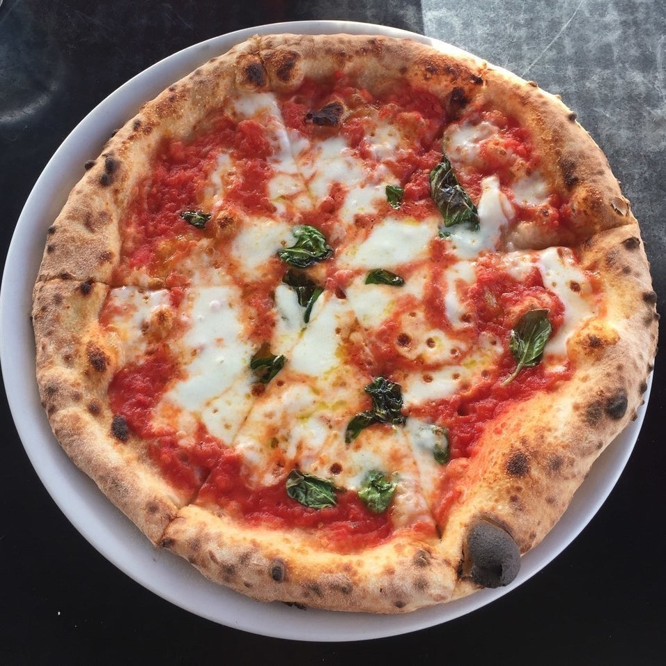 A Pizza Addict Tried The &quot;World's Best Pizza&quot; And Here's How It Rated