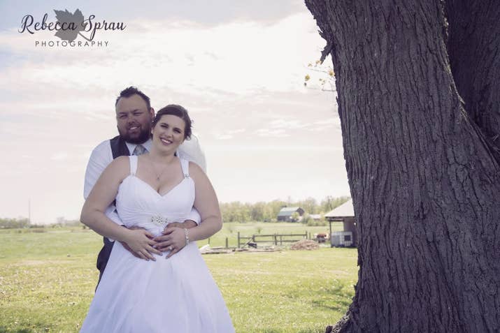 "We chose to do pictures there because [my parents'] farm is beautiful and gave us lots of places to do different pictures," Jenessa told BuzzFeed News.