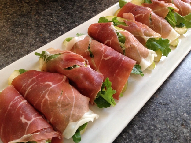 Pear and prosciutto wraps