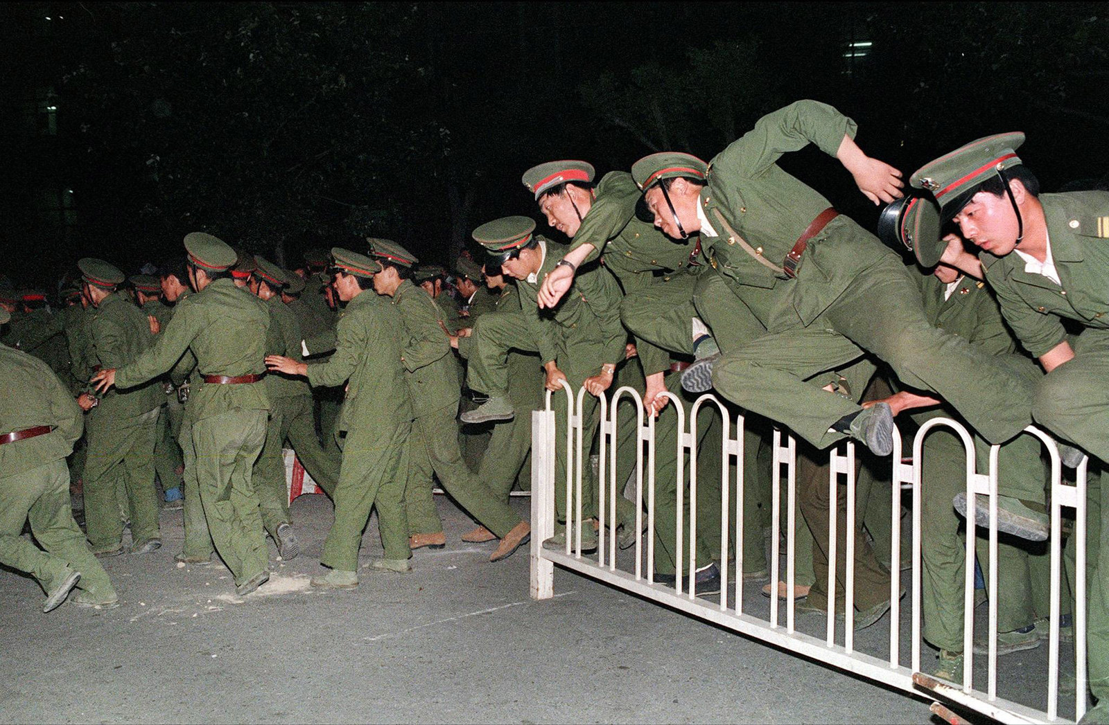 27 Heartbreaking Pictures From The Tiananmen Square Massacre