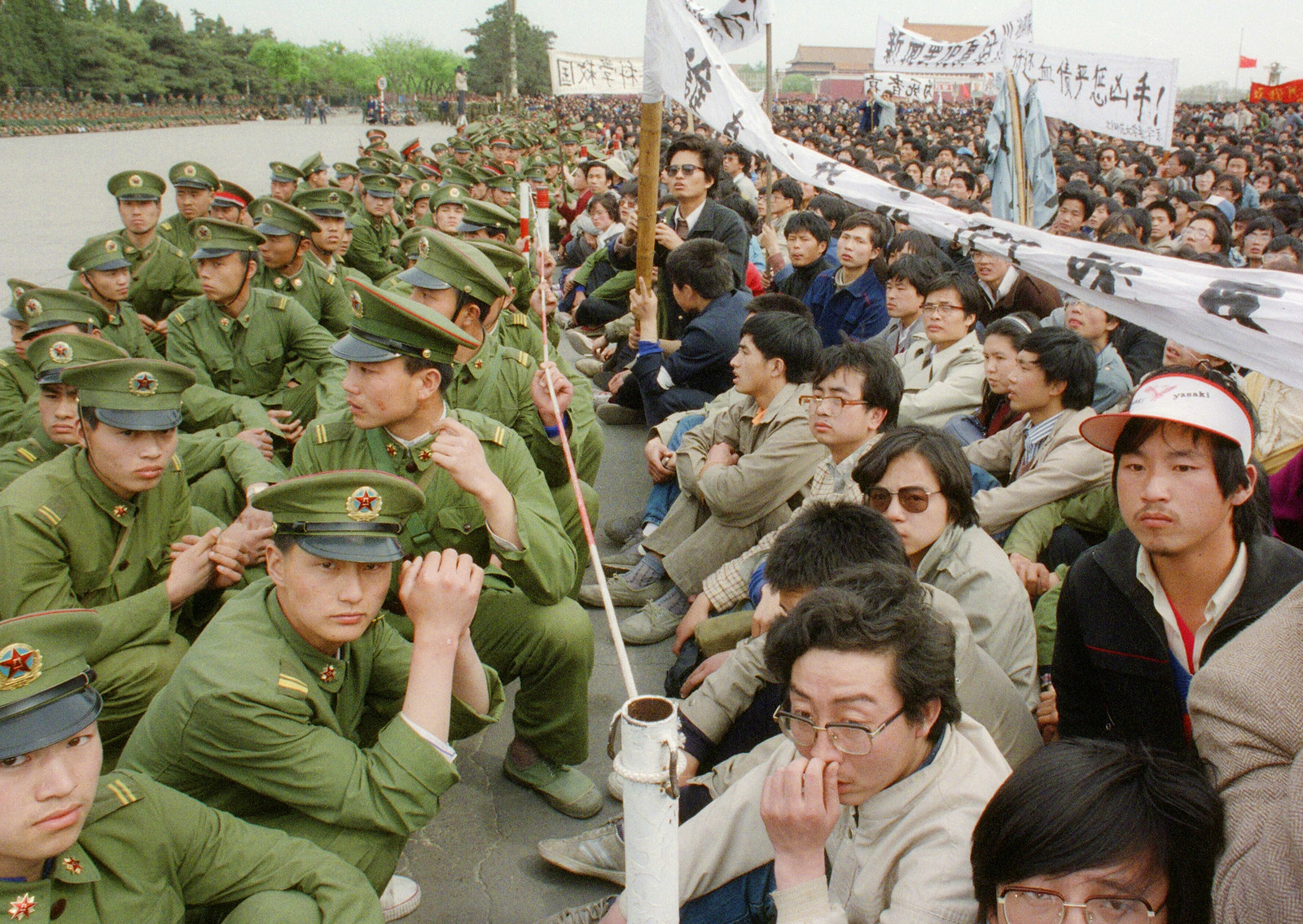 tiananmen square 1989 bodies