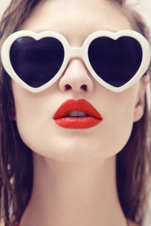 This new Hot shade is a MUST in these summers!!! ;)