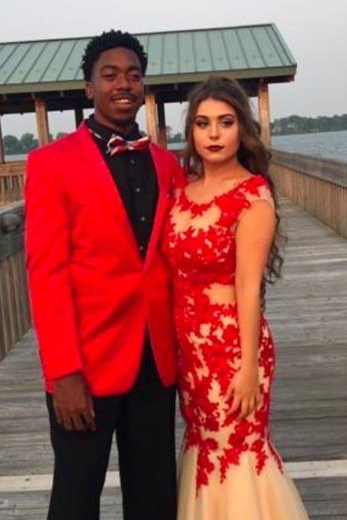 This Teens Dad Told Her She Was Dead To Him For Going To Prom With A
