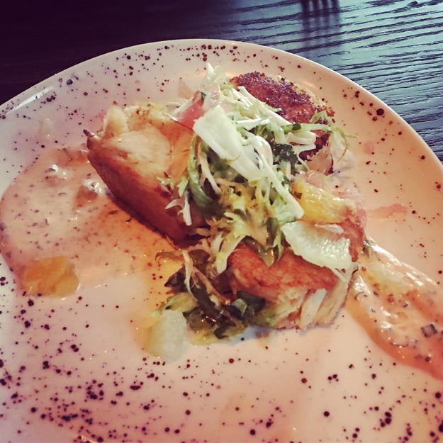 BRIOCHE CRUSTED CRAB CAKES