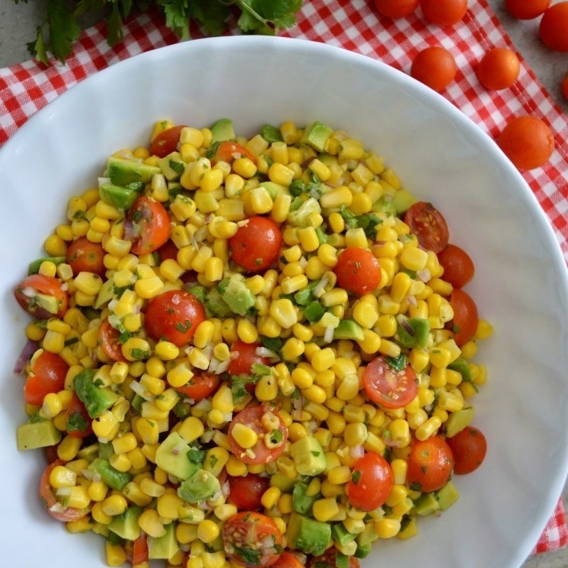 16 Deliciosas y sencillas recetas que puedes preparar con una lata de maíz