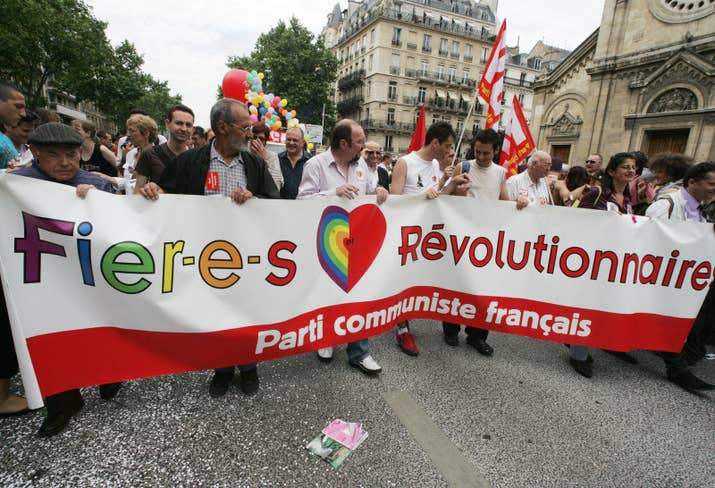 RÃ©sultat de recherche d'images pour "PCF char Gay Pride Image"
