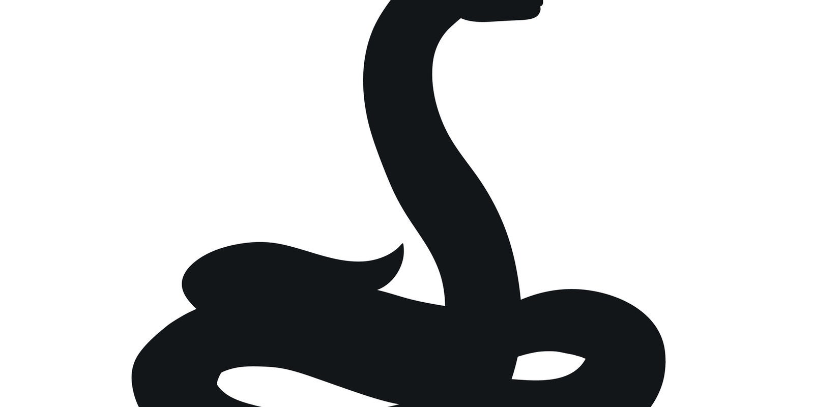 家の中で巨大ヘビを見つけた女性の対応が冷静沈着すぎる