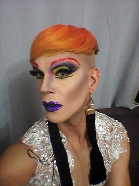 drag queen makeup artist near me