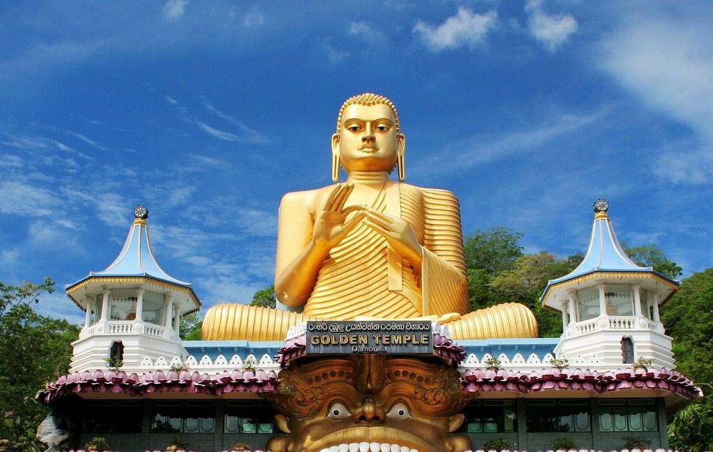 Among the sights worth seeing above ground include a golden pagoda and the towering Golden Buddha statue that can be found near the cave entrance.