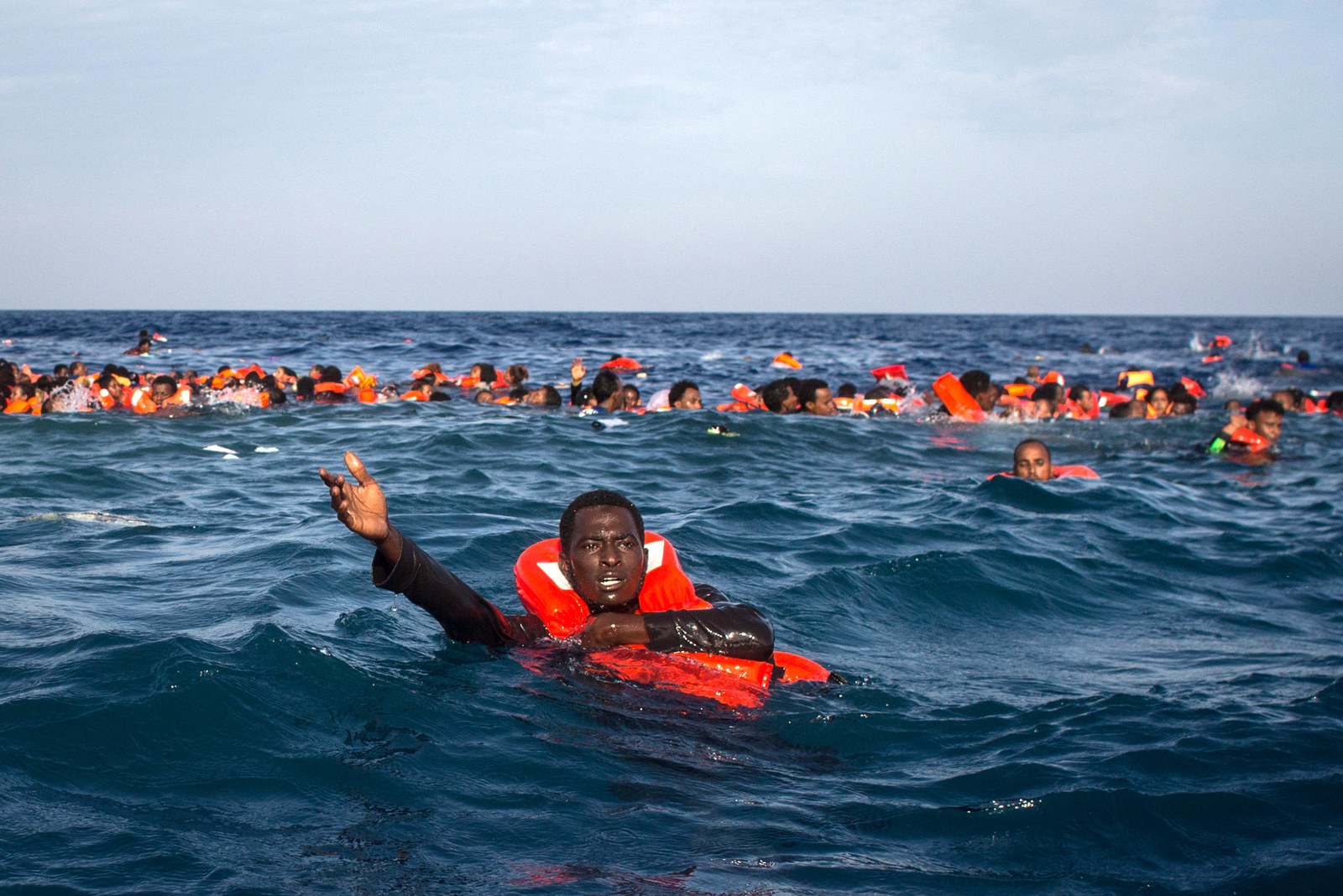 26 Heartbreaking Pictures Of Refugees Around The World