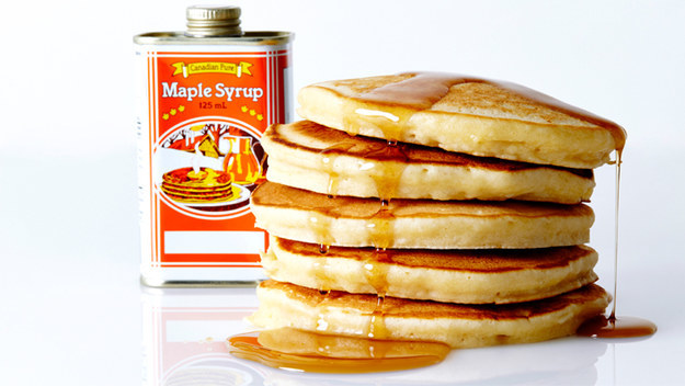 MAPLE AND BROWN SUGAR PANCAKES