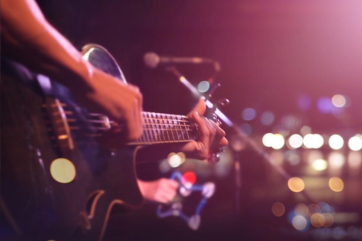 心理学者に聞いた バンドマンはなぜモテる その答えは