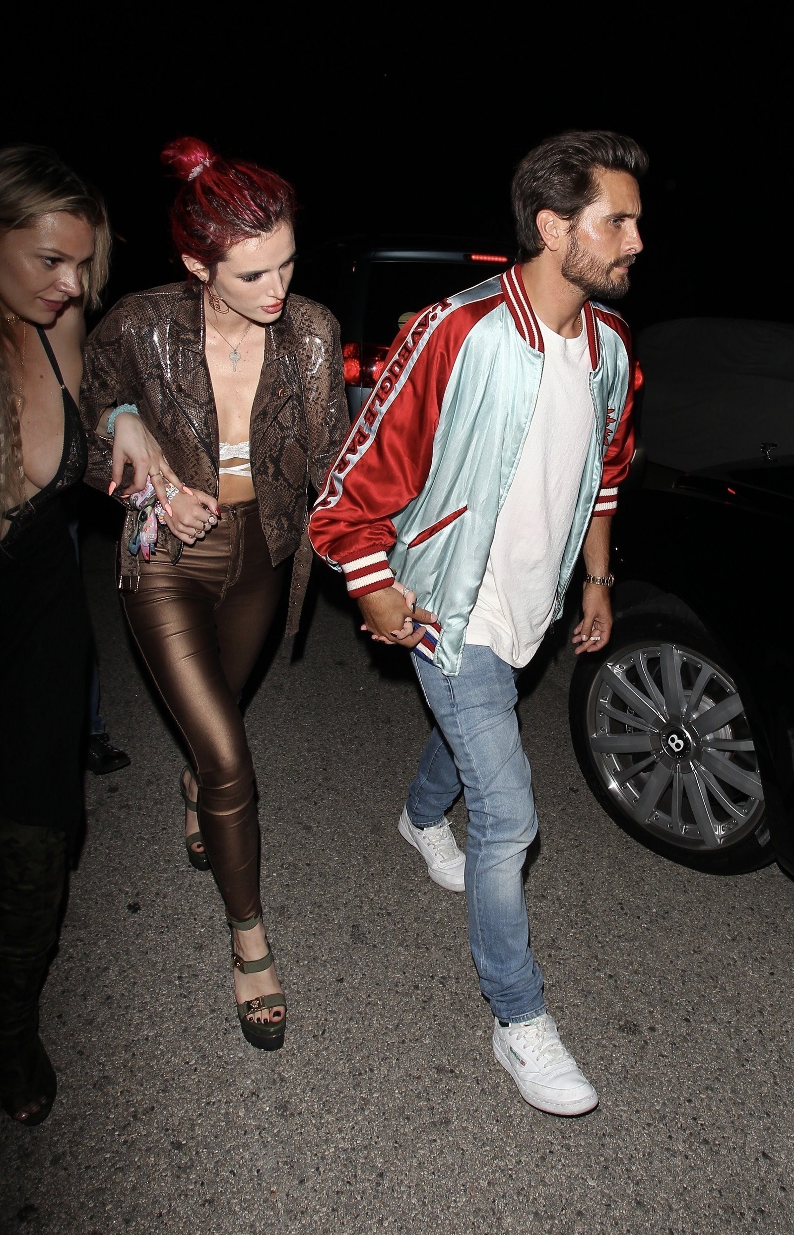 Scott Disick And Bella Thorne Are Back On   Sub Buzz 22370 1498227411 2 