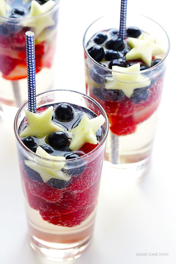 sangria with berries