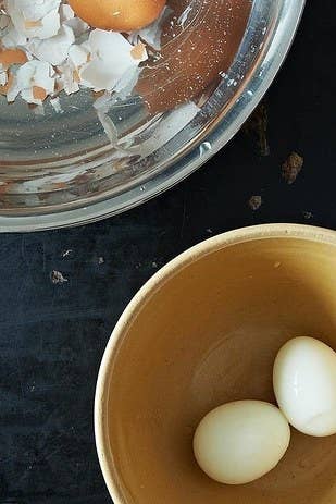 17 Egg Cooking Hacks That Are Borderline Genius