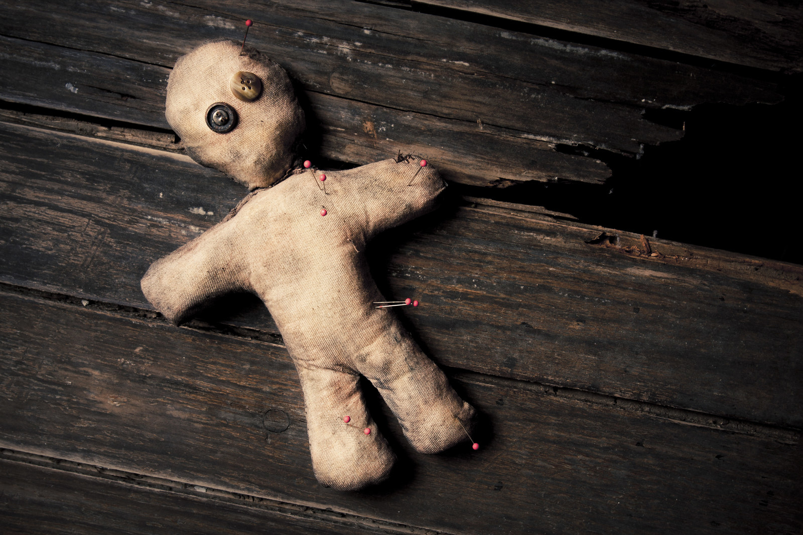 как использовать куклу вуду phasmophobia фото 71