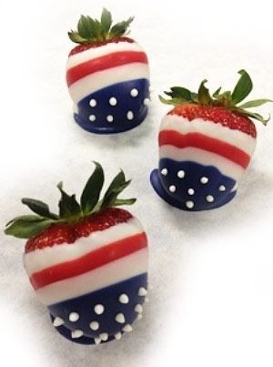 Add food coloring to white chocolate to get this delicious and nutritious snack.